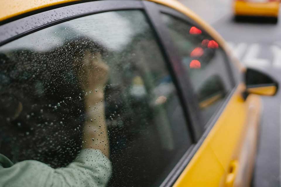 How To Care for Natural Rubber Windscreen Wiper Blades